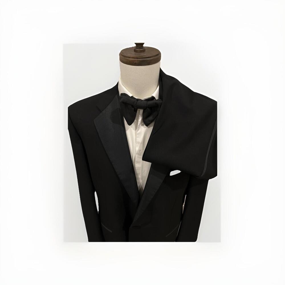 PRISTINE CORNELIANI MENS TUXEDO IT60L/US50L 41x34 MADE IN ITALY EXTRAFINE WOOL